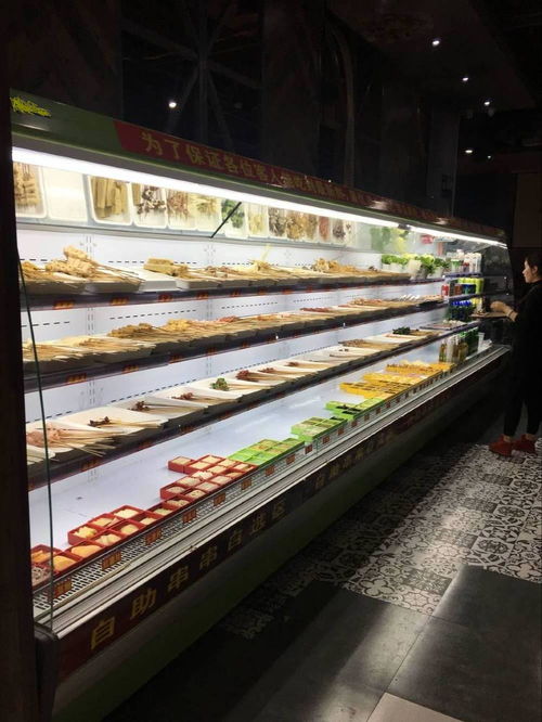 风幕柜技术革新 为火锅串串餐饮业注入保鲜新动力